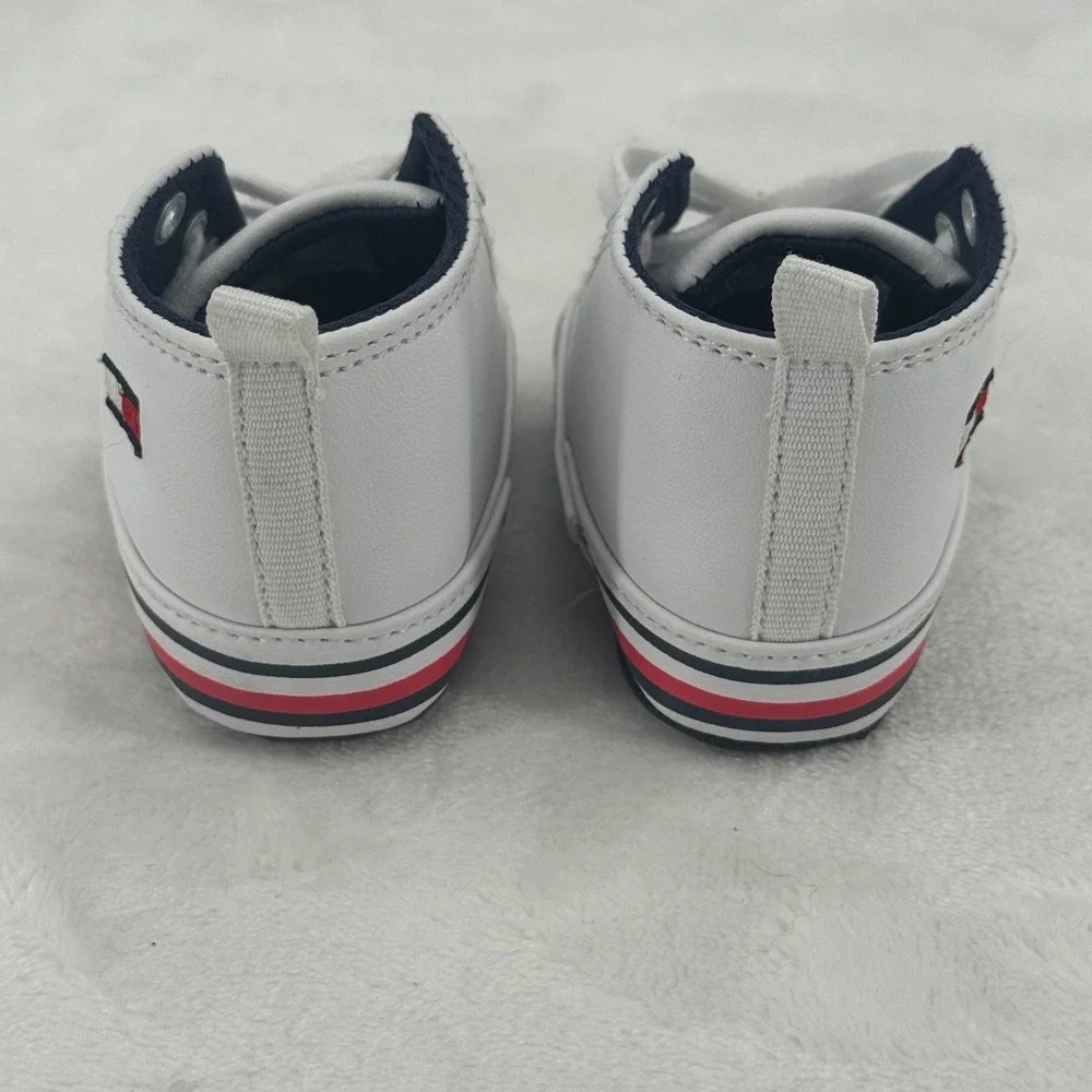 Tommy Hilfiger Logo Mid Top Crib Shoe Sneakers Baby Size 1 White Faux Leather